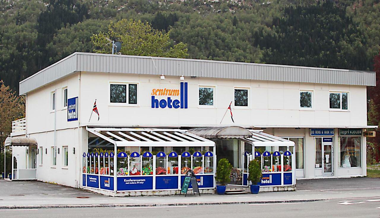 Sentrum Hotel Nordfjordeid Exteriér fotografie